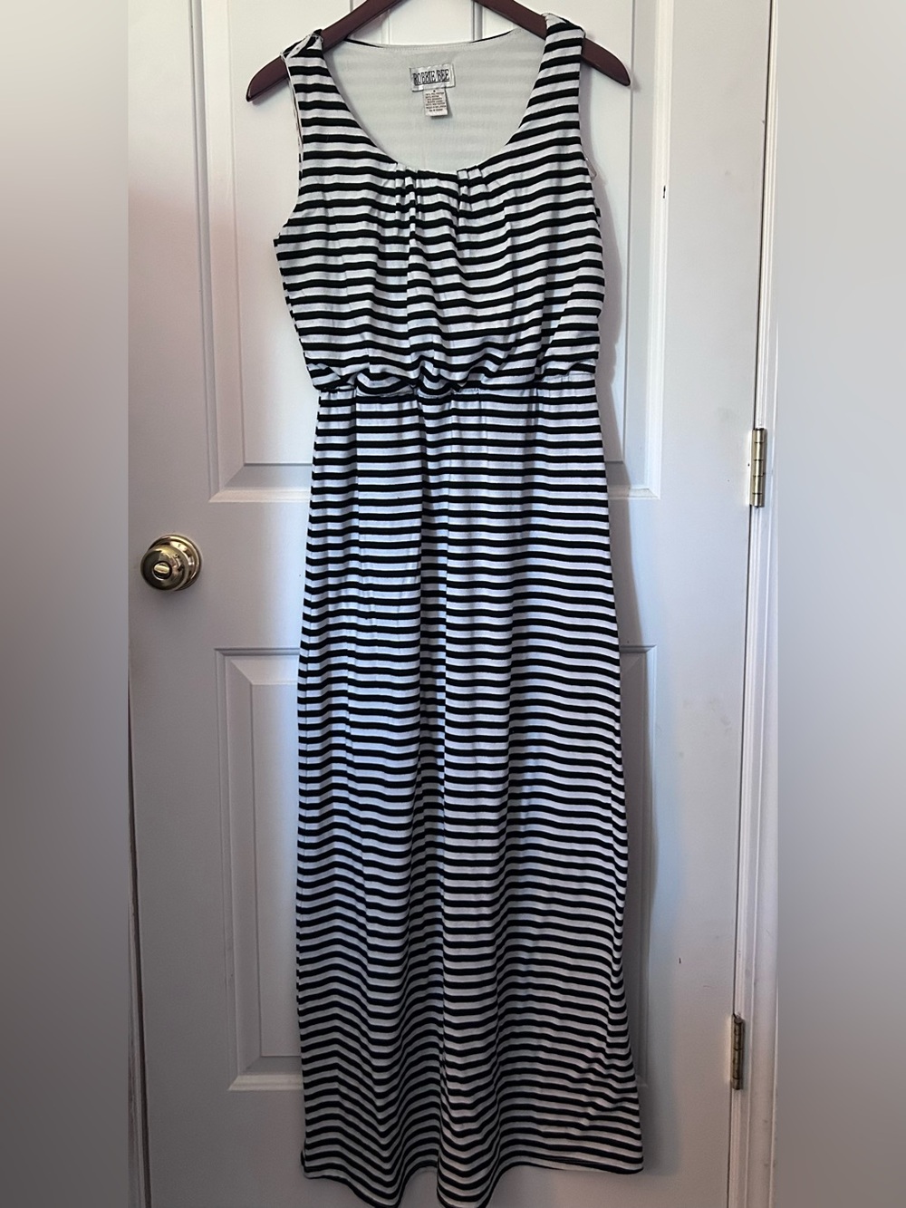 Robbie Bee Sleeveless Black And White Striped Maxi Dress Size Small